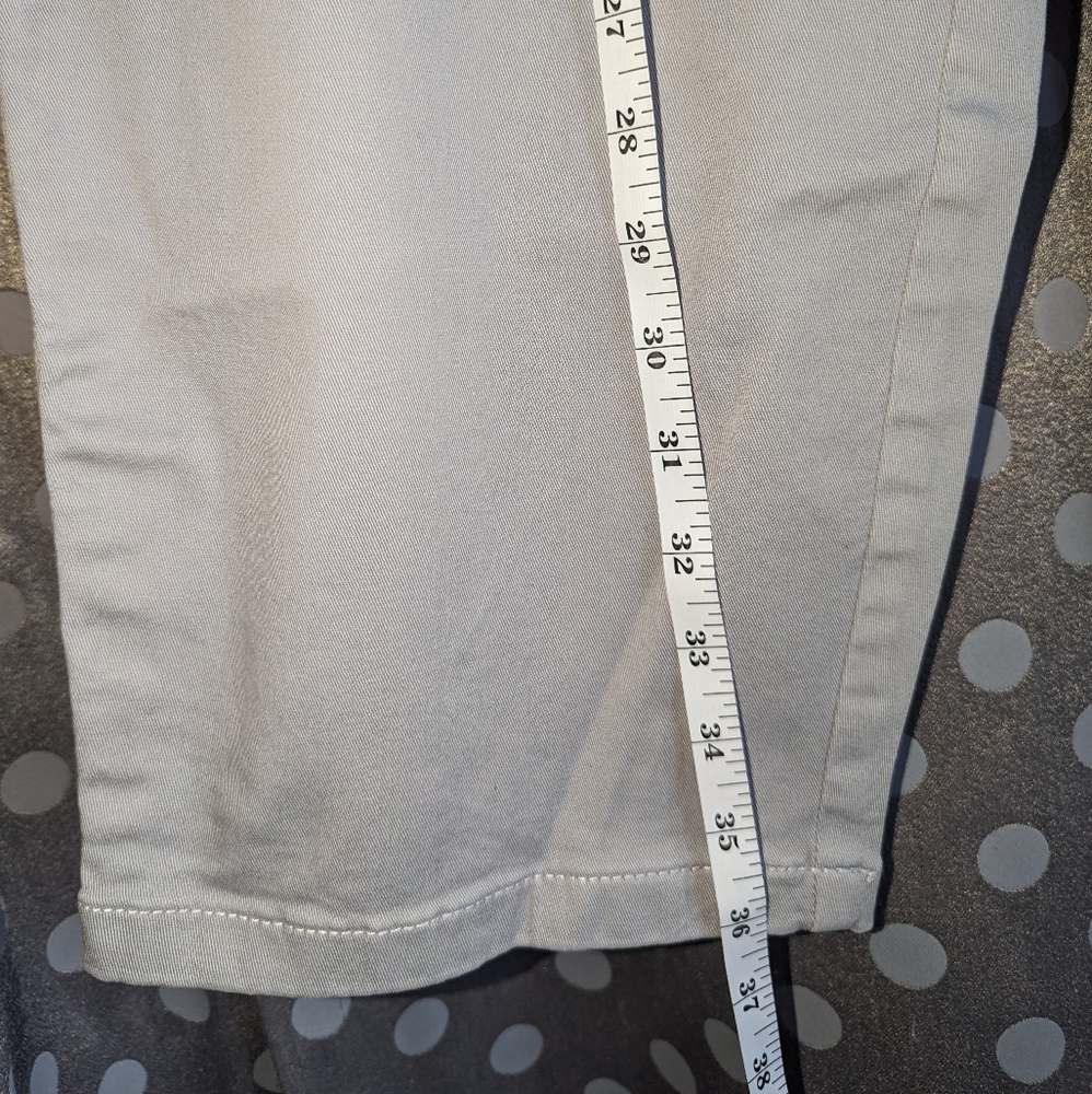 Torrid Skinny Mid-Rise Crop Jeans 26 - Picture 6 of 15